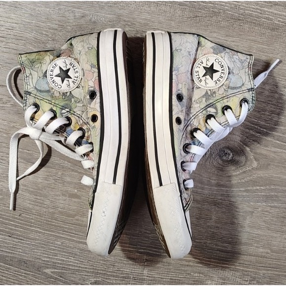 Converse Looney Tunes x Chuck Taylor All Star High Looney Characters Sz 6 Womens - Picture 11 of 15